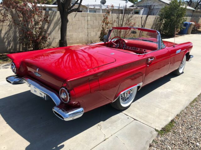 1957 Ford Thunderbird - photo 6