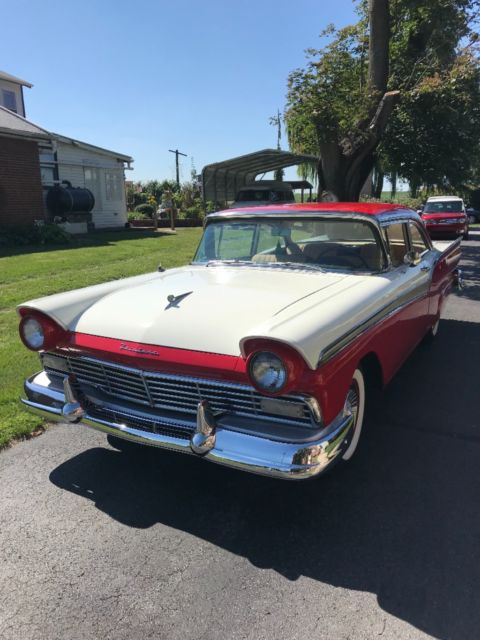 1957 Ford Fairlane 500 - photo 3