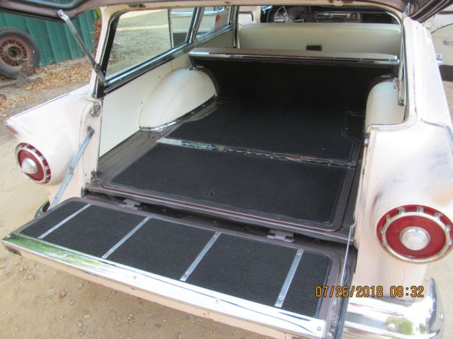 1957 Ford 4DR COUNTRY WAGON STAINLESS - photo 8