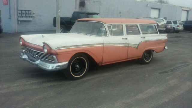 1957 Ford Other Country Sedan - photo 2