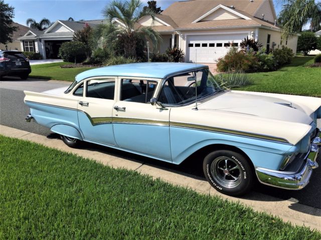1957 Ford Custom 300 - photo 4
