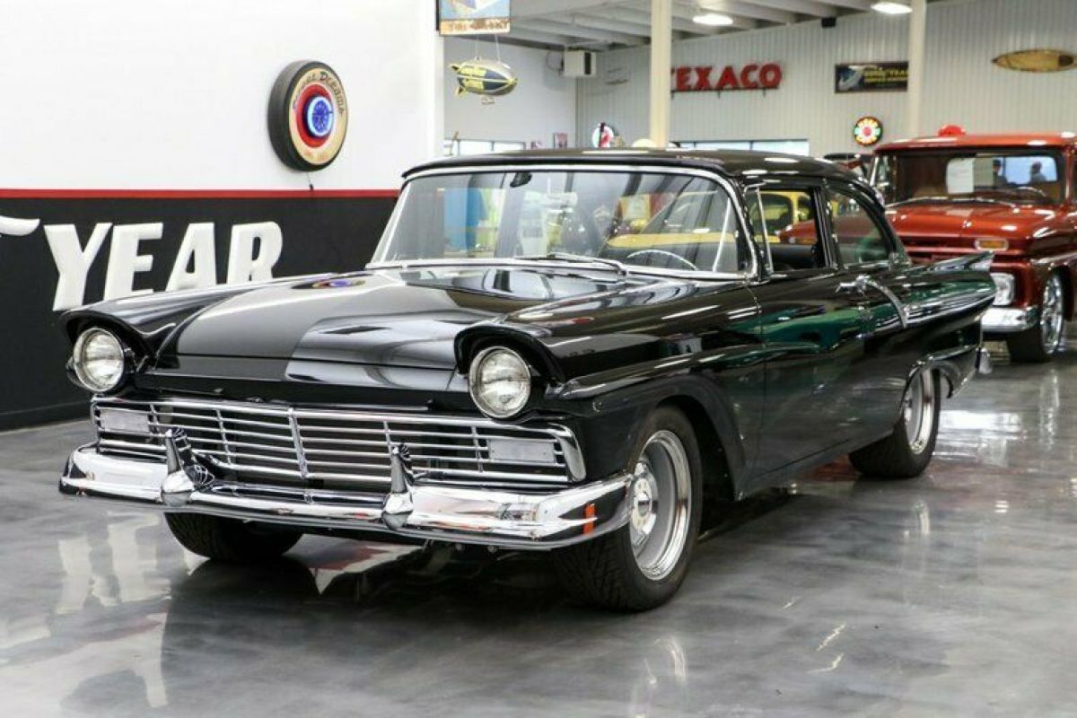 1957 Ford Other OVER 240,000 SPENT ZZ572 4L85E Gabe Lopez leather - photo 2