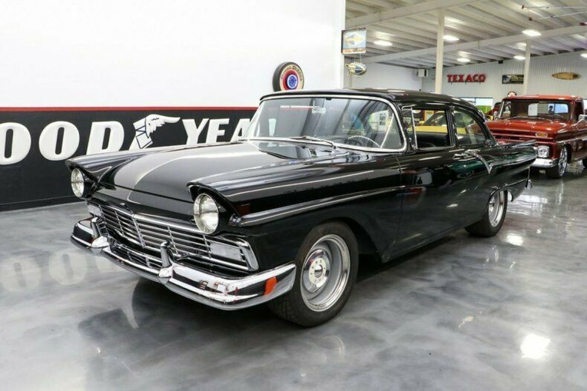 1957 Ford Other OVER 240,000 SPENT ZZ572 4L85E Gabe Lopez leather - photo 3