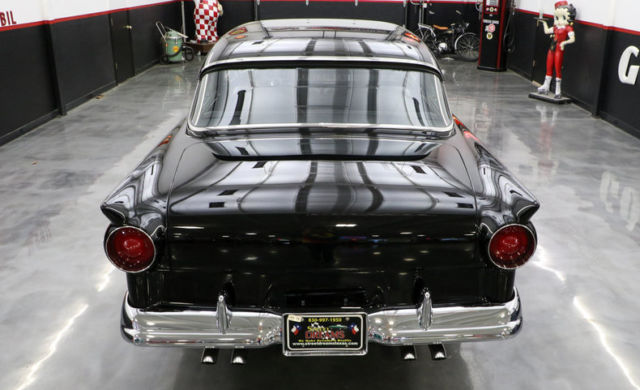 1957 Ford Custom OVER 240000 SPENT ZZ572 4L85E Gabe Lopez leather K - photo 5