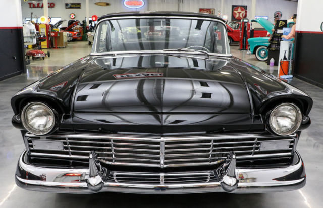 1957 Ford Custom OVER 240000 SPENT ZZ572 4L85E Gabe Lopez leather K - photo 9