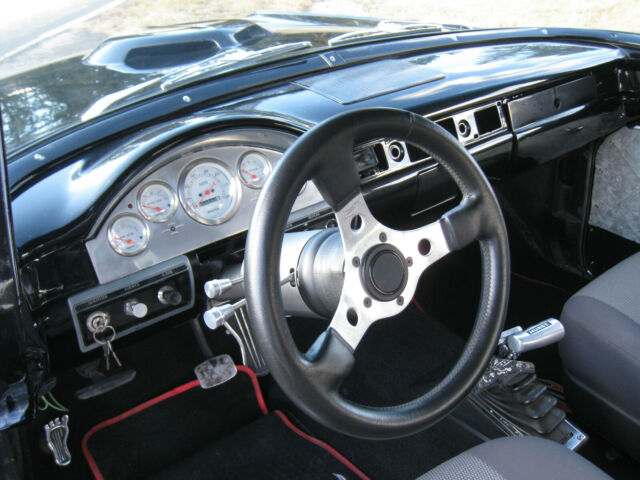 1957 Ford Fairlane Custom Tudoor - photo 9