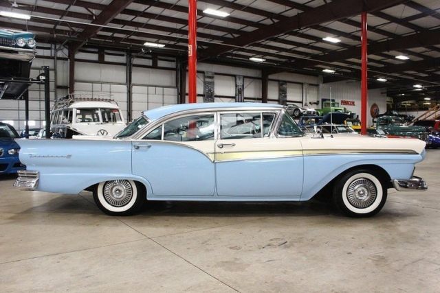 1957 Ford Fairlane -- - photo 6