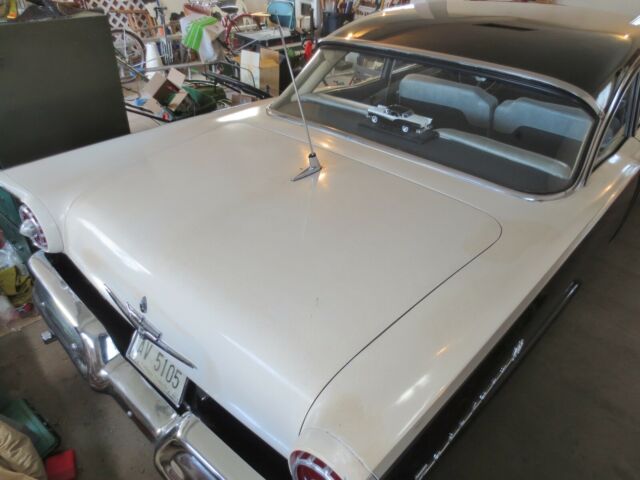 1957 Ford Fairlane - photo 9