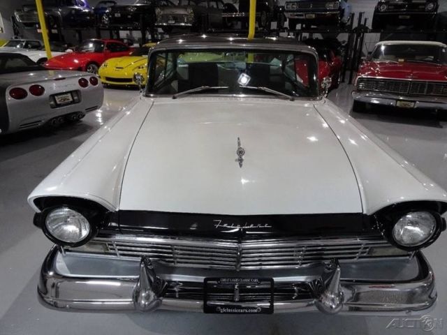 1957 Ford Fairlane Hardtop 500 - photo 10