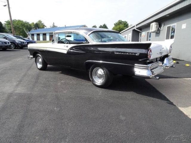 1957 Ford Fairlane Hardtop 500 - photo 4
