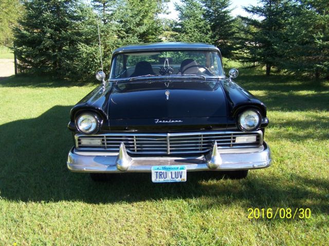 1957 Ford Fairlane deluxe - photo 5