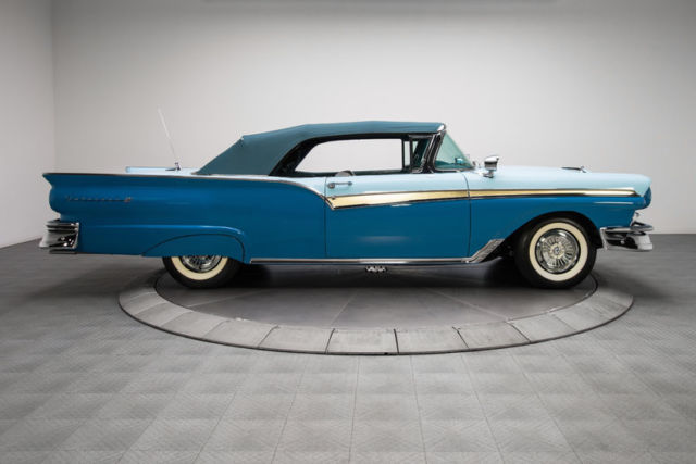 1957 Ford Fairlane 500 - photo 11