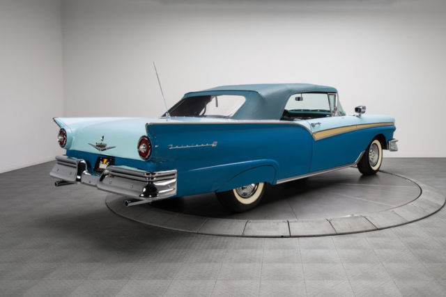 1957 Ford Fairlane 500 - photo 5