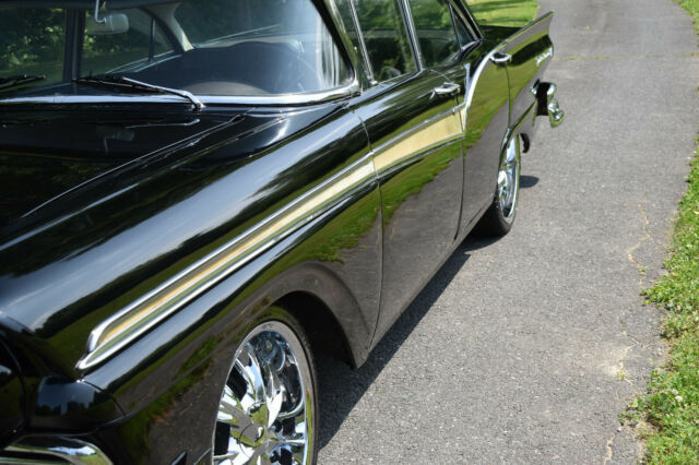 1957 Ford Fairlane 500, 4-Door, 460 c.i. POWERED - photo 6