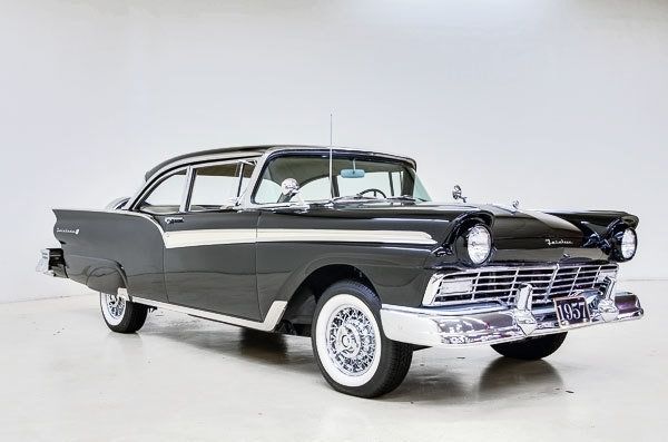 1957 Ford Fairlane -- - photo 10