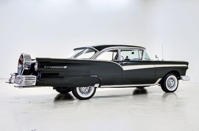 1957 Ford Fairlane -- - photo 9