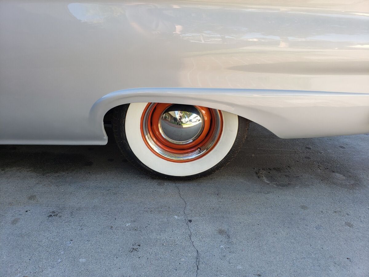 1957 Ford Fairlane - photo 13