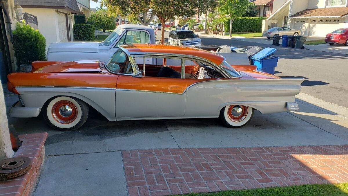 1957 Ford Fairlane - photo 9