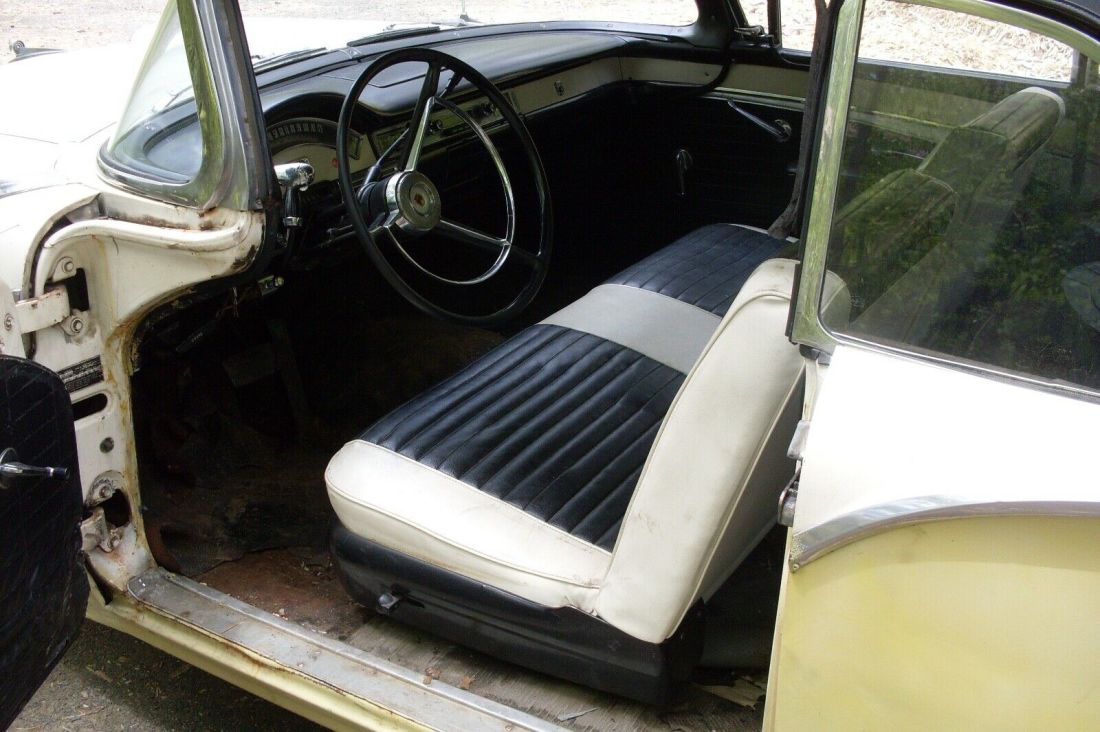 1957 Ford Fairlane - photo 5