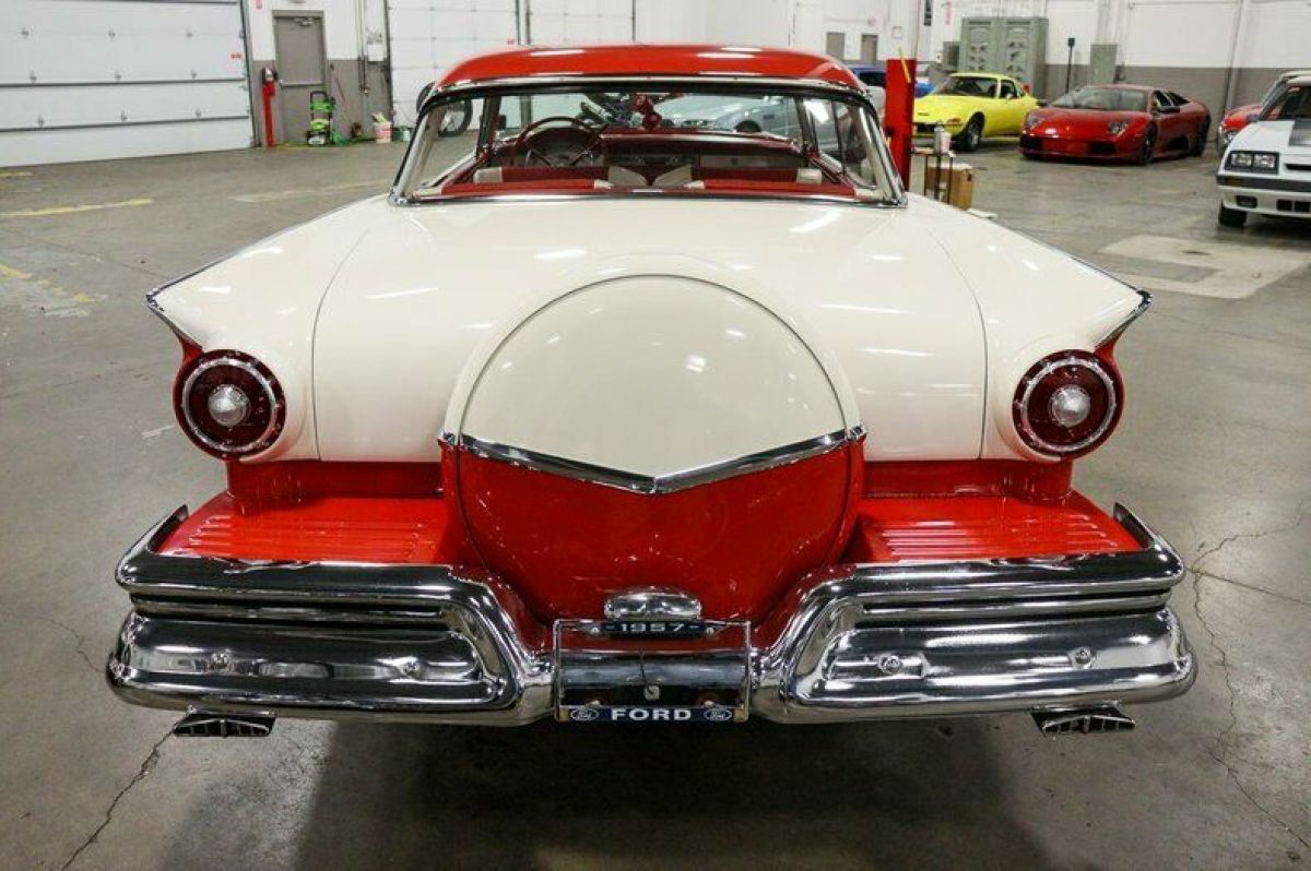1957 Ford Fairlane 500 Crown Victoria - photo 4