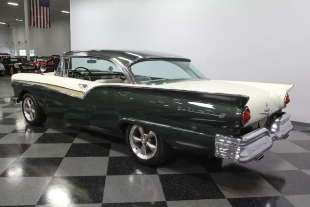 1957 Ford Fairlane 500 - photo 10