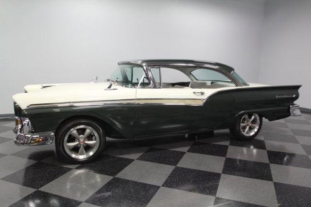 1957 Ford Fairlane 500 - photo 7