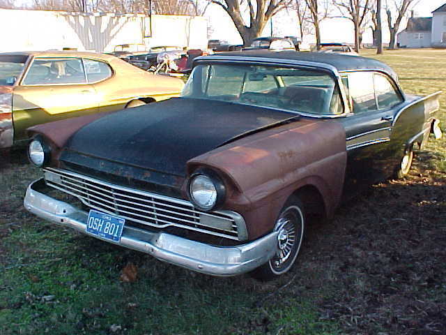 1957 Ford Fairlane 500 HARDTOP - photo 5
