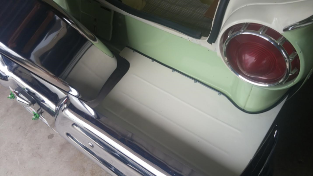1957 Ford Fairlane - photo 11