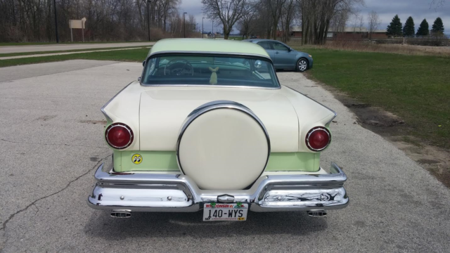 1957 Ford Fairlane - photo 13
