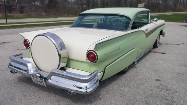 1957 Ford Fairlane - photo 7