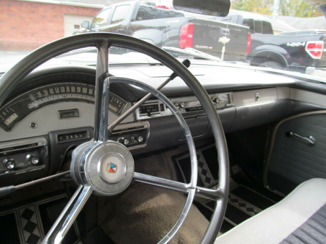 1957 Ford Fairlane grey and black - photo 7