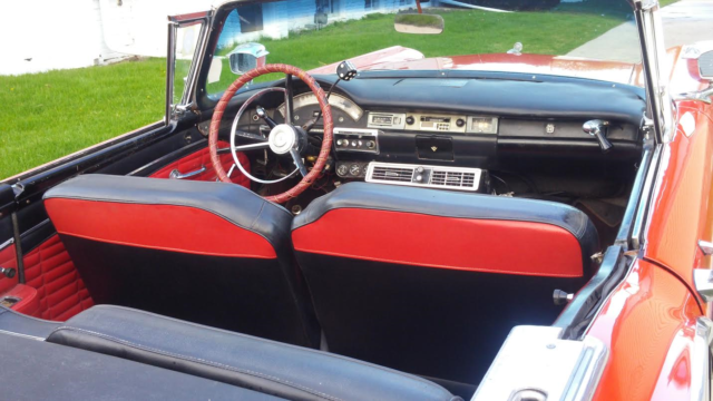 1957 Ford Fairlane - photo 2