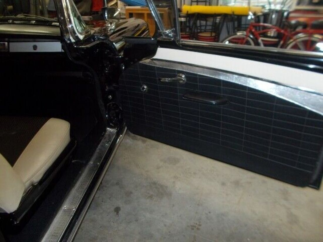 1957 Ford Fairlane - photo 12