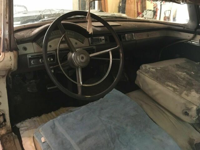 1957 Ford Fairlane - photo 4