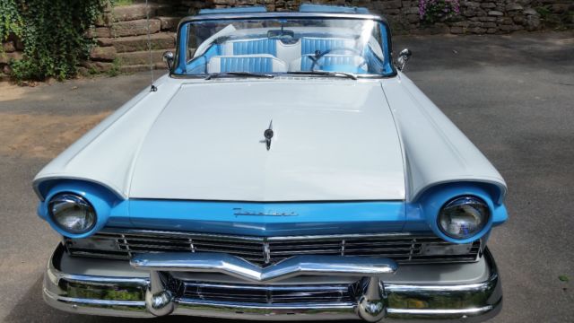 1957 Ford Fairlane skyliner 500 - photo 5
