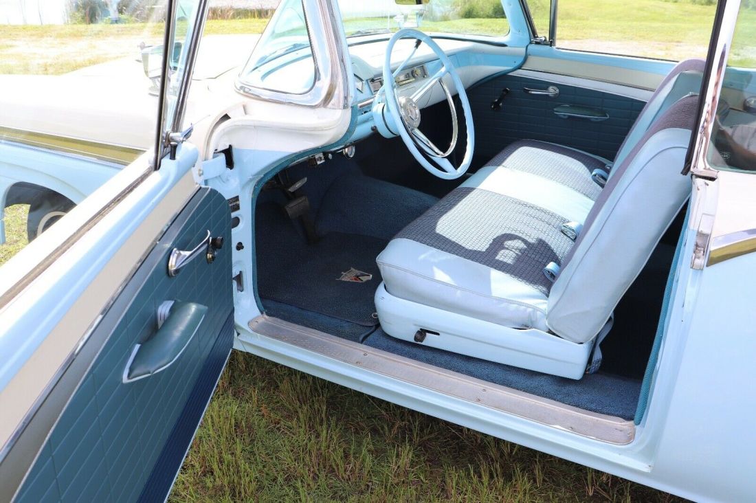 1957 Ford Fairlane 500 Skyliner Convertible 312 Restored 100+ HD Pics - photo 10