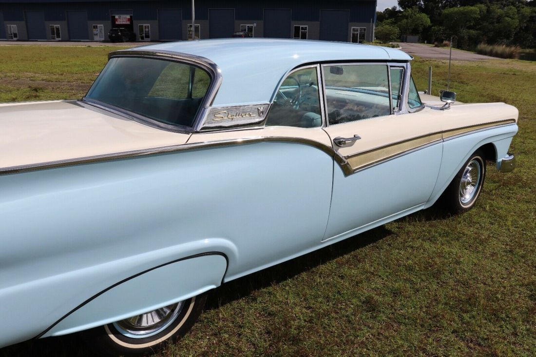 1957 Ford Fairlane 500 Skyliner Convertible 312 Restored 100+ HD Pics - photo 6