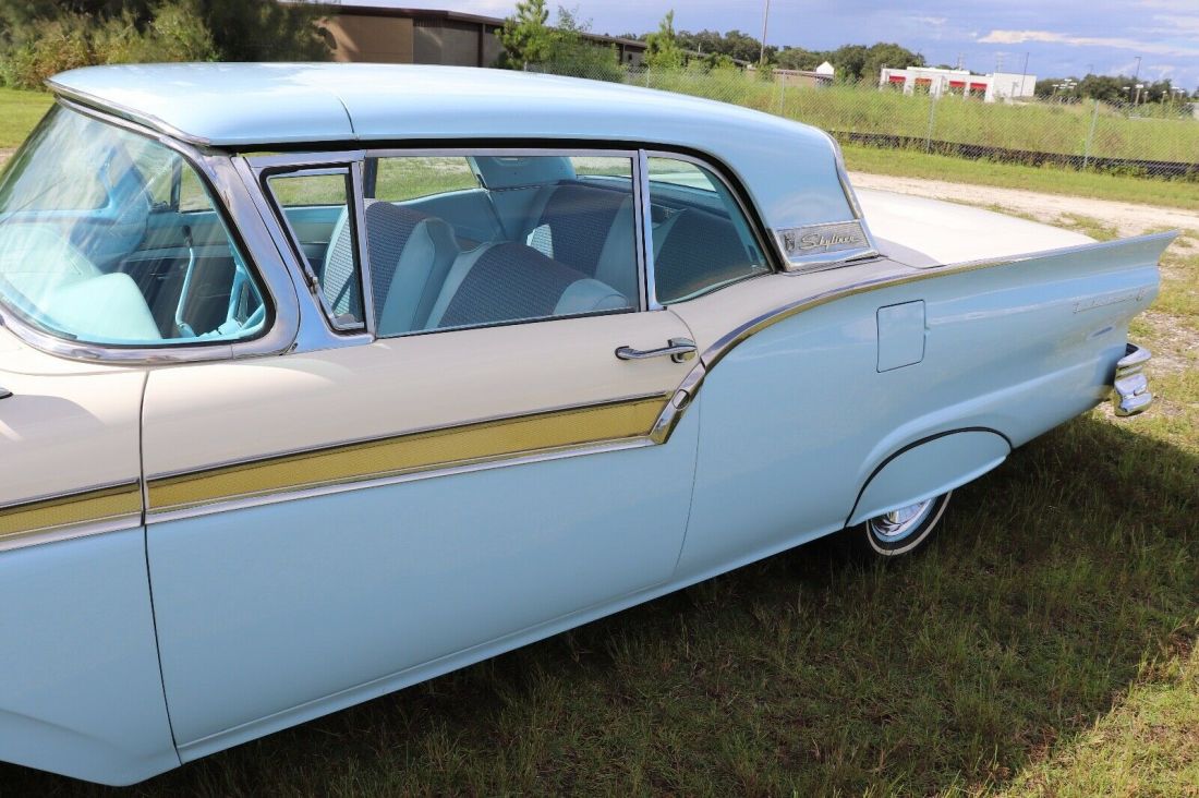 1957 Ford Fairlane 500 Skyliner Convertible 312 Restored 100+ HD Pics - photo 7