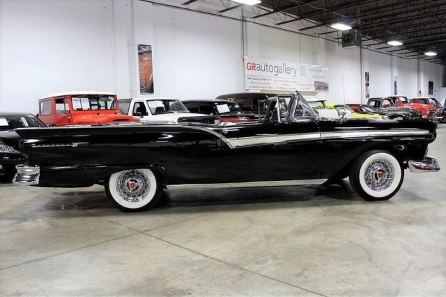 1957 Ford Fairlane Skyliner Retractable - photo 6