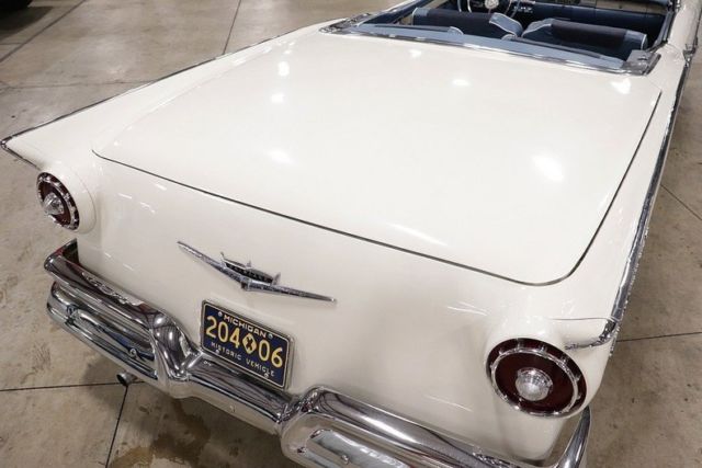 1957 Ford Fairlane Skyliner Retractable - photo 10