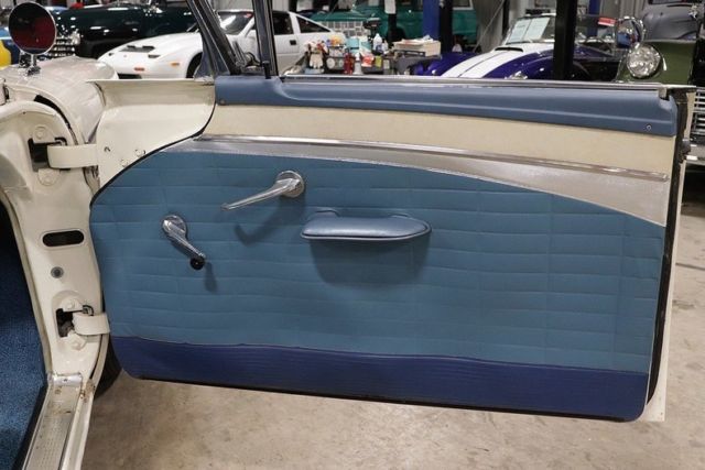 1957 Ford Fairlane Skyliner Retractable - photo 11