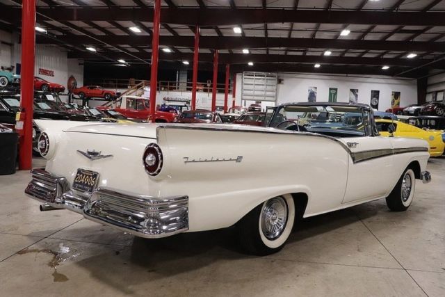 1957 Ford Fairlane Skyliner Retractable - photo 5