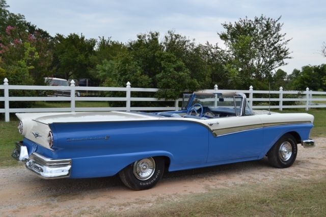 1957 Ford Fairlane Fairlane 500 Skyliner - photo 12