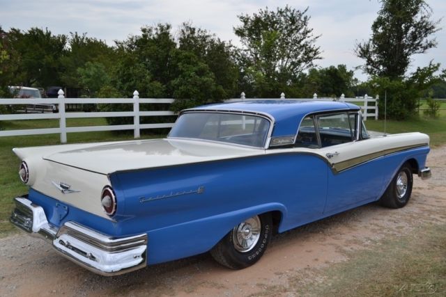 1957 Ford Fairlane Fairlane 500 Skyliner - photo 13