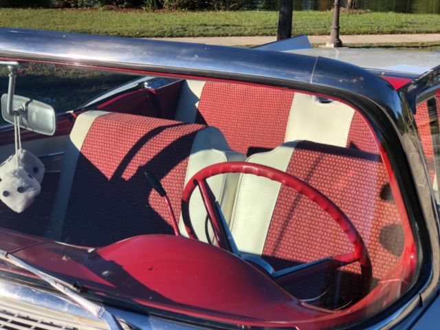 1957 Ford Fairlane - photo 3