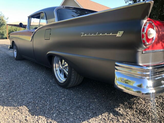 1957 Ford Fairlane 500 Skyliner - photo 4