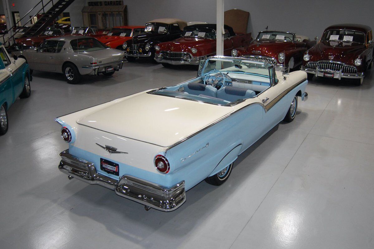 1957 Ford Fairlane 500 Skyliner Retractable Hardtop - photo 9