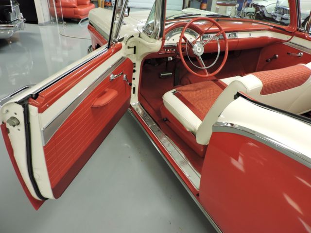 1957 Ford Fairlane - photo 11