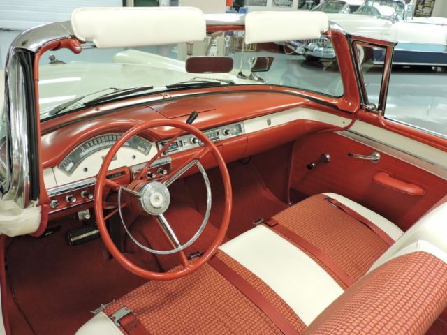 1957 Ford Fairlane - photo 13