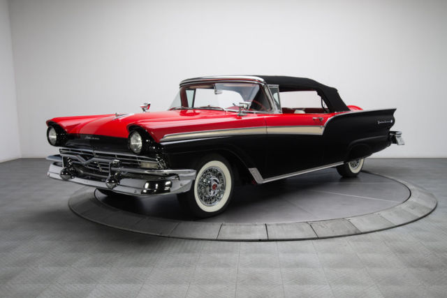 1957 Ford Fairlane 500 Sunliner - photo 3